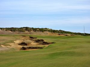 Old Macdonald 14th Bunkers 2018